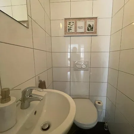 Wunderschoene Am Mit Sauna & Whirlpool * Unterterzen