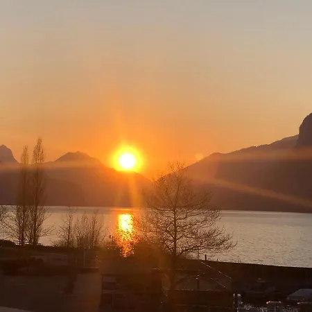 Wunderschoene Am Mit Sauna & Whirlpool Apartament Unterterzen