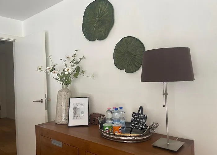 Wunderschoene Am Mit Sauna & Whirlpool * אונטרטרזן