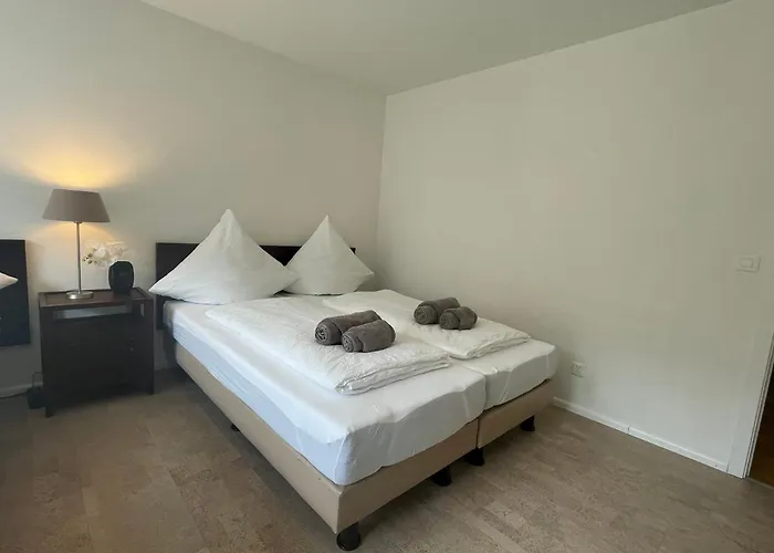 Wunderschoene Am Mit Sauna & Whirlpool * אונטרטרזן