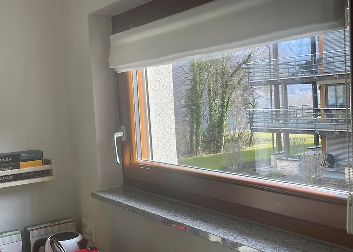 Wunderschoene Am Mit Sauna & Whirlpool אונטרטרזן