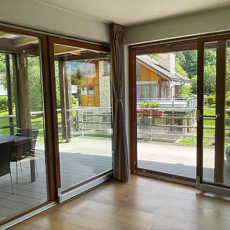 Wunderschoene Am Mit Sauna & Whirlpool אונטרטרזן