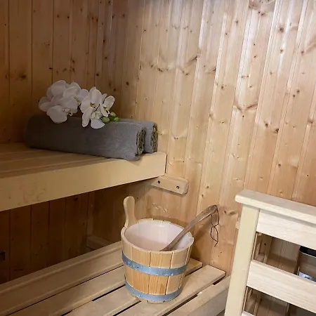 דירה Wunderschoene Am Mit Sauna & Whirlpool אונטרטרזן